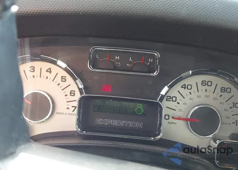 2007 Ford Expedition Limited z USA, uszkodzony, nr VIN 1FMFU19557LA68317